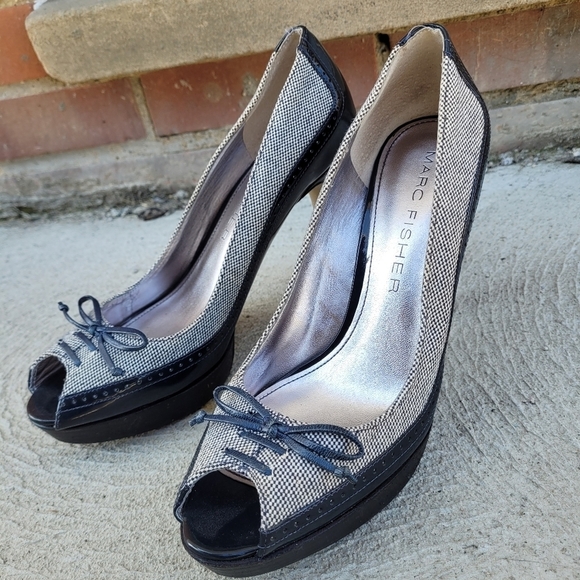 Marc Fisher Shoes - Marc Fisher Navy Blue Checkered Peep Toe Heels 8.5M